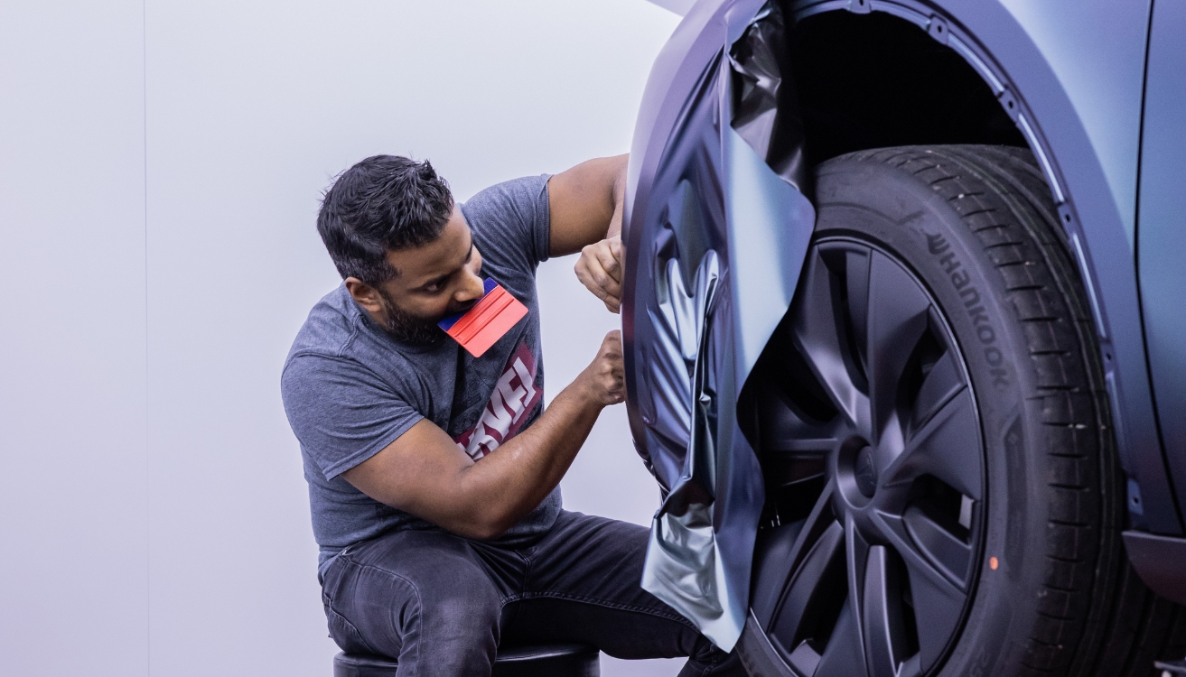 <p>Tesla wrap volledig op maat</p>