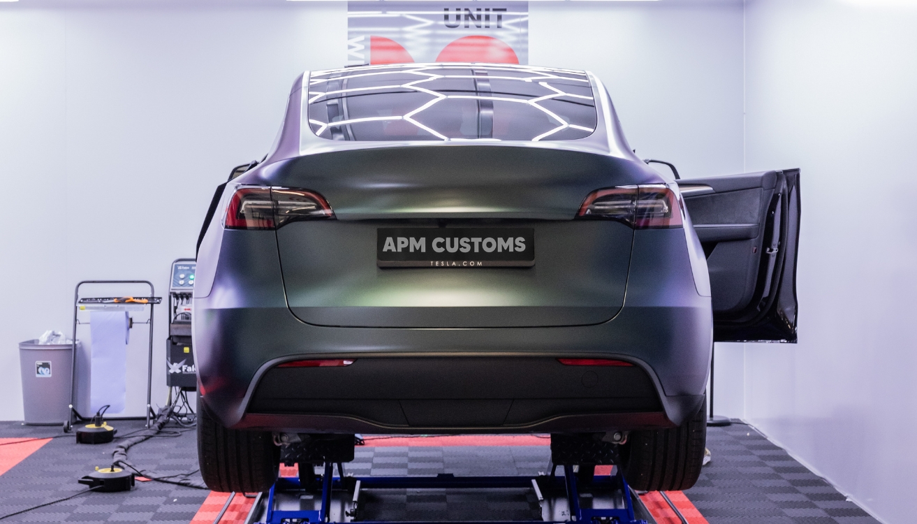 <p>Waarom kiezen voor een Tesla wrap?</p>
